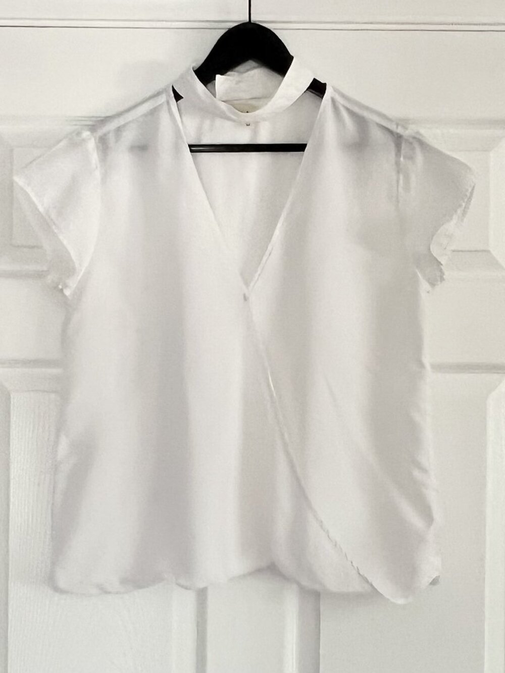 Cloth & Stone White Tencel Choker Neck Faux Wrap Cap Sleeve Blouse M